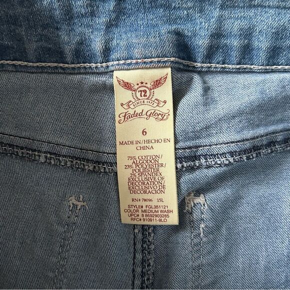 NWOT … FADED GLORY “Size: 6” Embellished Jeans - Picture 8 of 8
